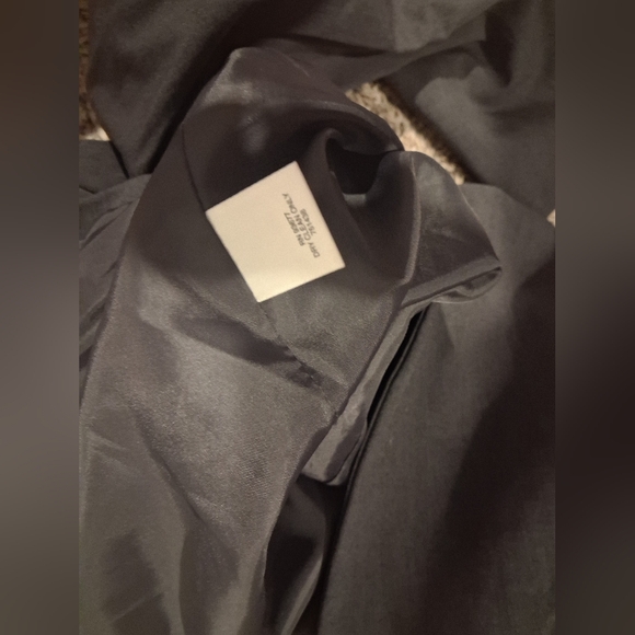 Liz Claiborne Dark Gray Suit Jacket/Skirt Size 6 And 8 - Picture 6 of 9